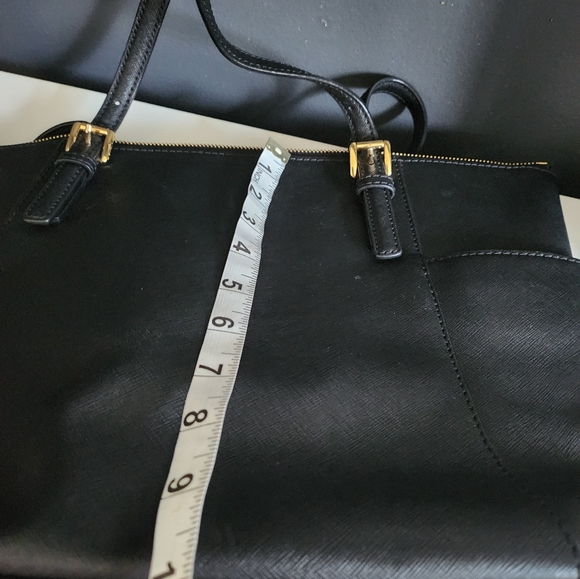 COPY - Micheal Kors Shoulder Bag - Picture 10 of 11